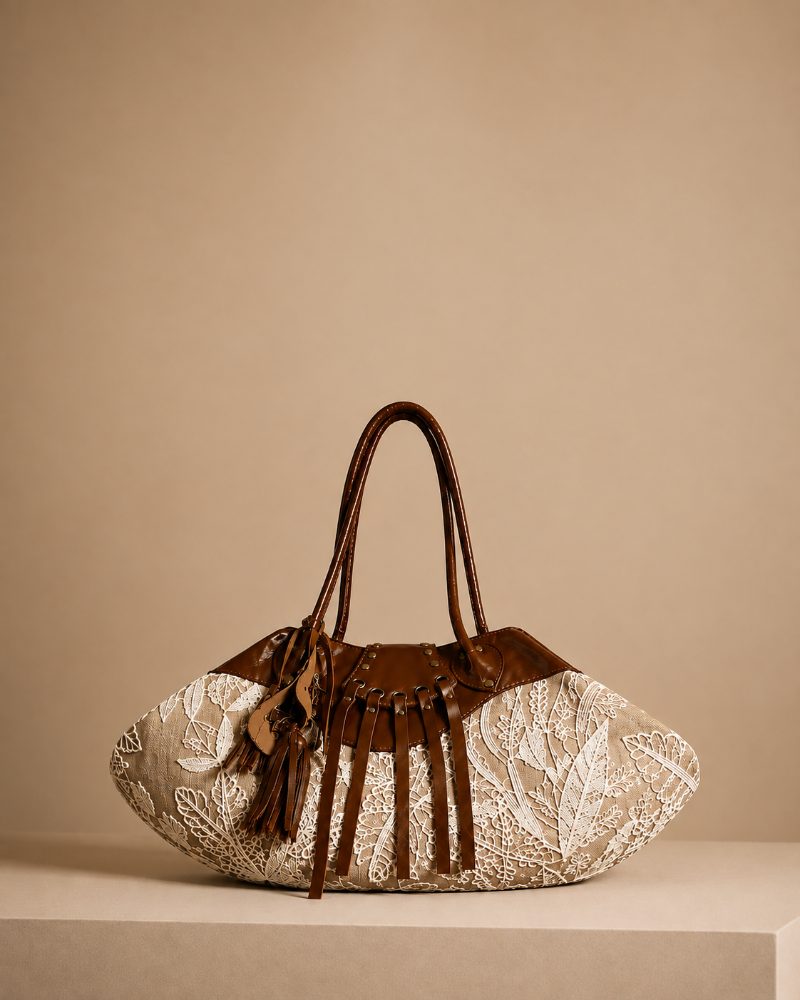 TAN FLORAL EMBROIDERED HANDBAG