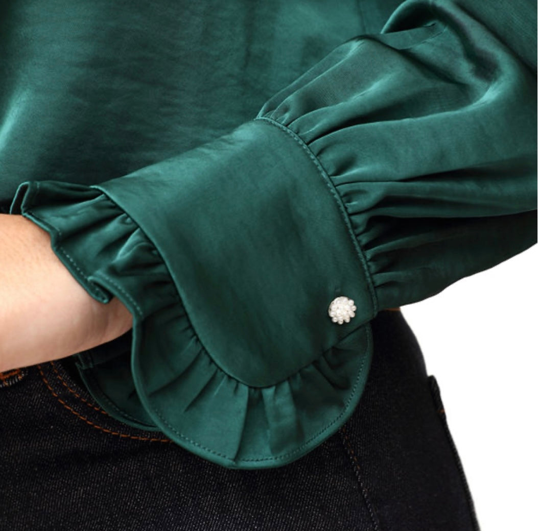 EMERALD RUFFLE TOP