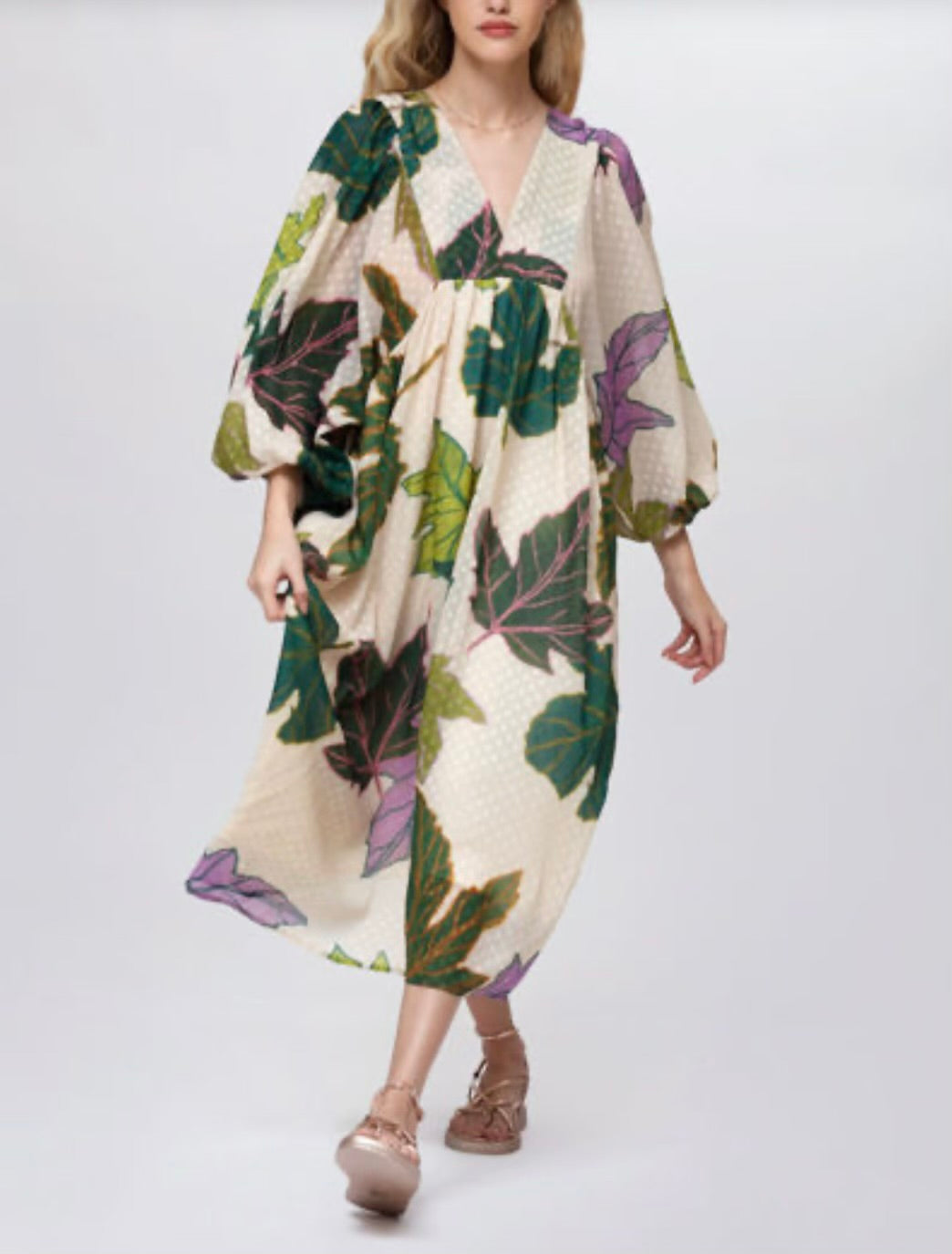 LEAF PRINT BILLOWY LONG DRESS