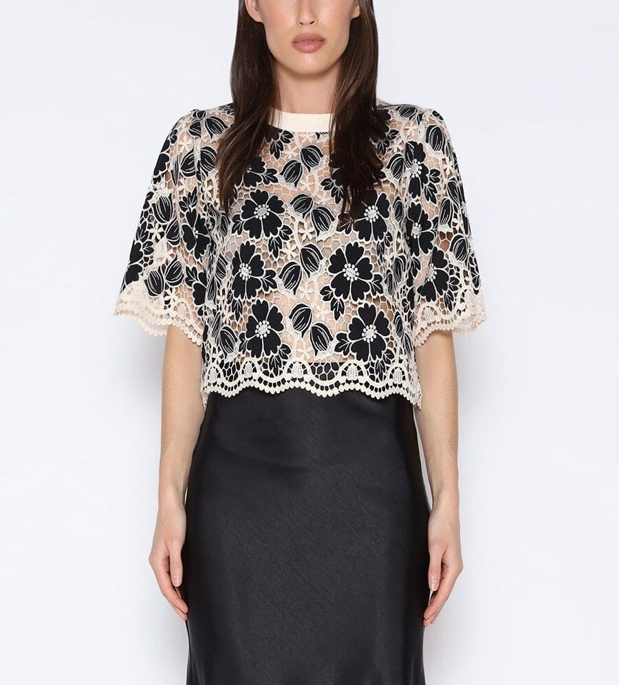 GRACIA FLORAL LACE TOP
