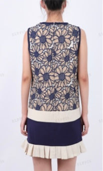 SLEEVELESS FLORAL DRESS