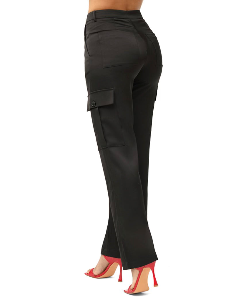 WOMEN'S STRETCH SATIN CARGO PANT