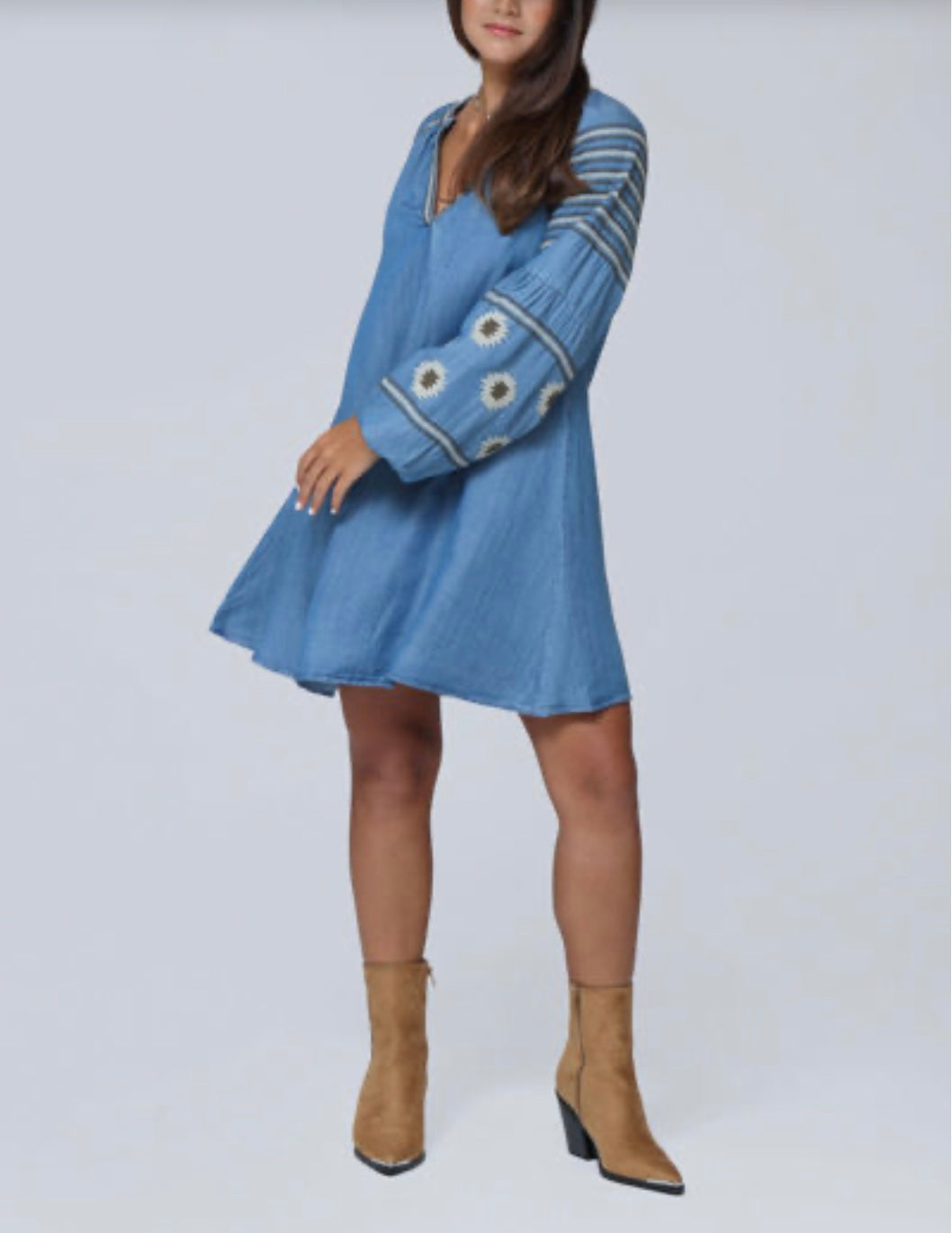 FUNKY SOUL EMBROIDERED DRESS