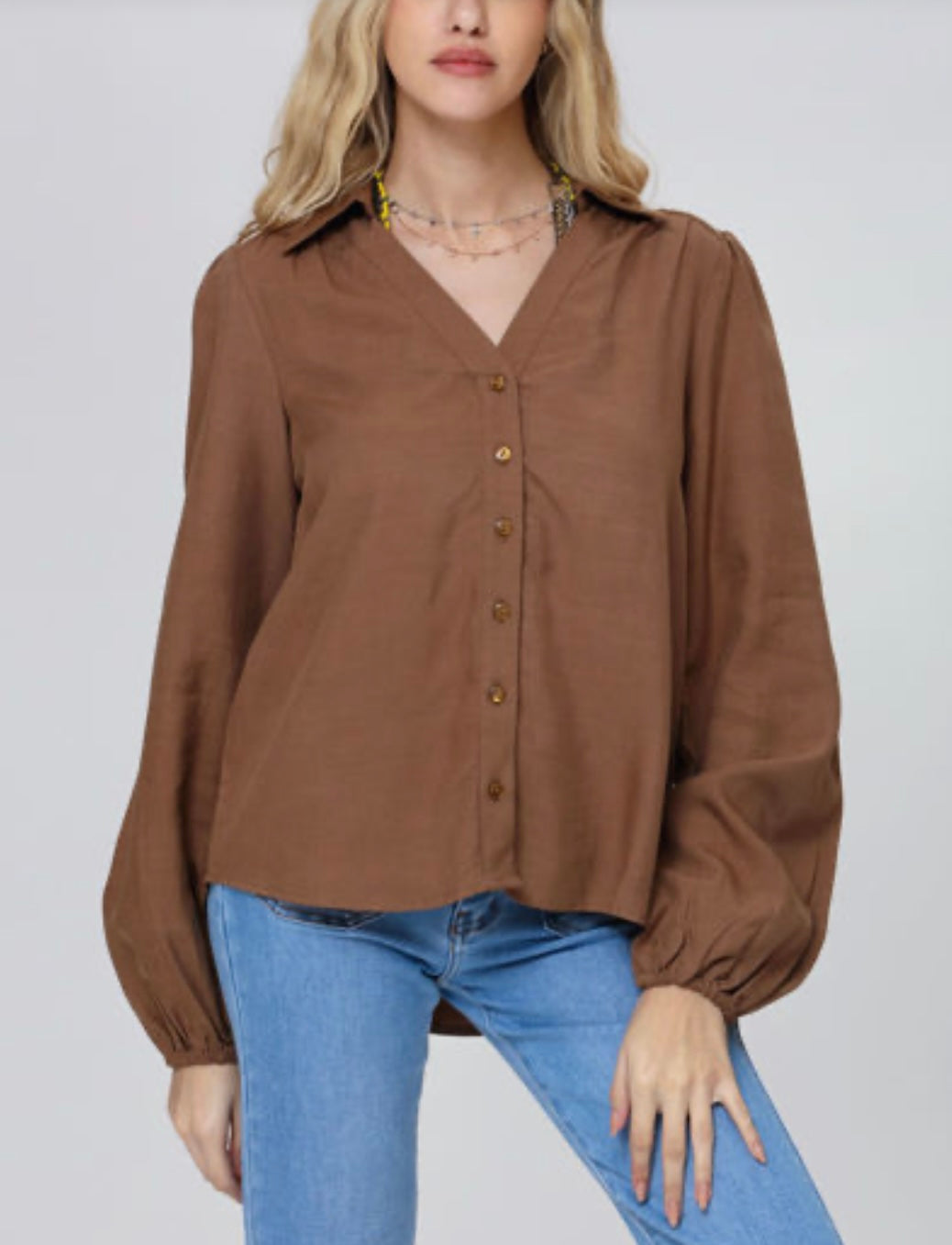 SPLIT COLLAR PEASANT SLEEVE TOP