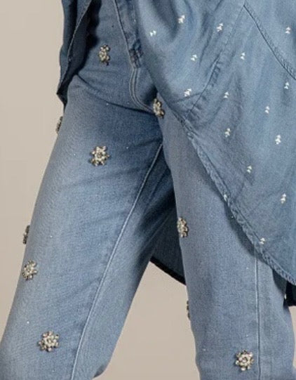 FUNKY SOUL WOMEN'S BEADED STRETCH MID RISE SKINNY JEAN