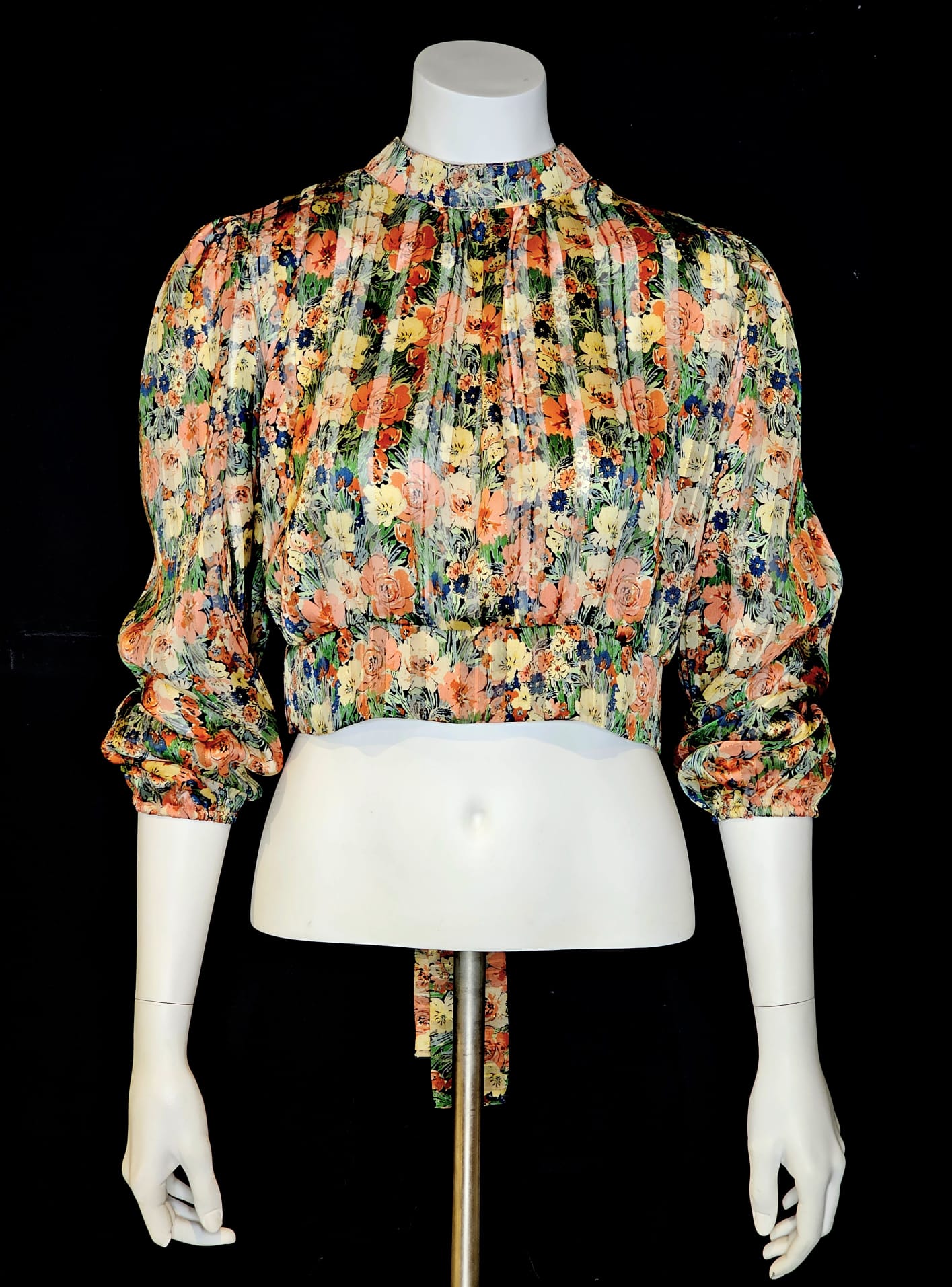 CROPPED BACK TIE BLOUSE