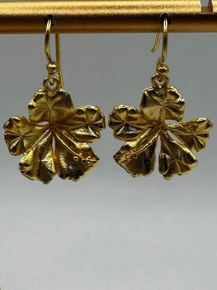 MAGA FLOWER EARRINGS