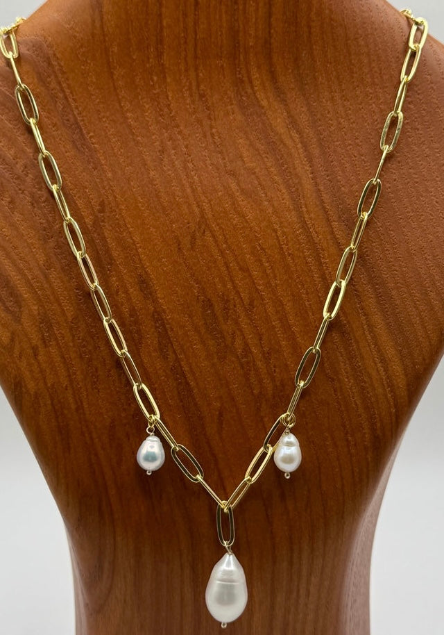 Three Pearl Necklace