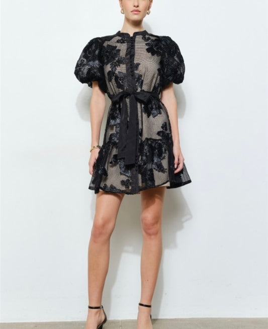 FLORAL LACE MINI DRESS