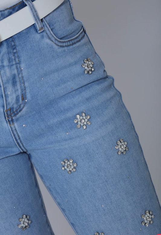 FUNKY SOUL WOMEN'S BEADED STRETCH MID RISE SKINNY JEAN