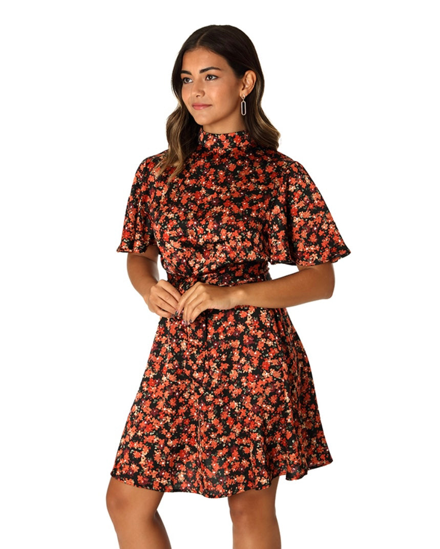 VESTIDO FLORAL CON MANGAS VOLANTES