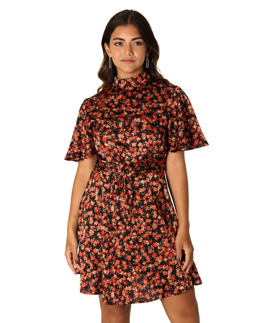 VESTIDO FLORAL CON MANGAS VOLANTES