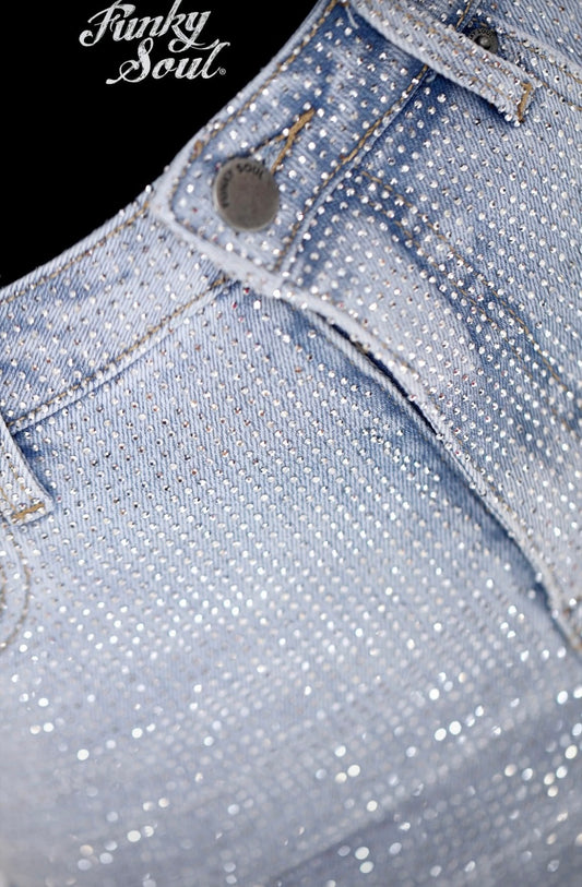 FUNKY SOUL WOMEN'S STUDDED STRAIGHT LEG MID RISE SKINNY JEAN